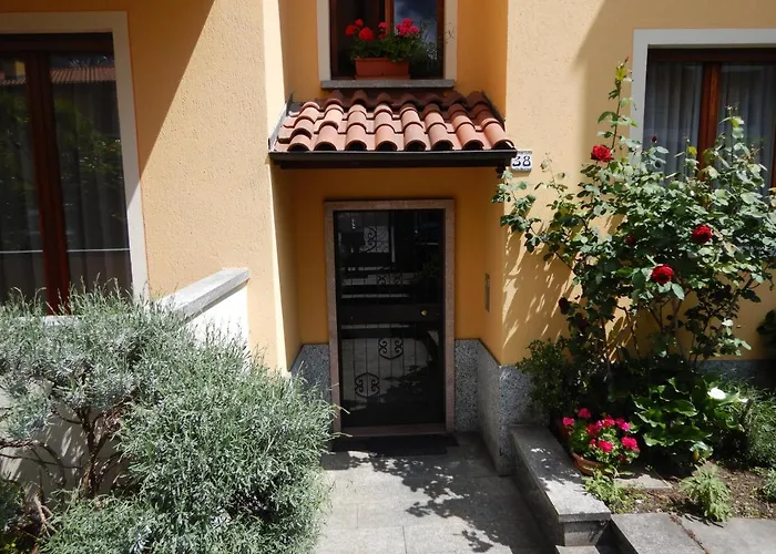 Trilocale In Centro Con Giardino Apartment *
