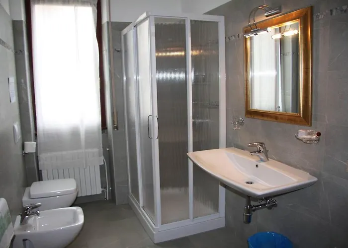 Apartment Trilocale In Centro Con Giardino *