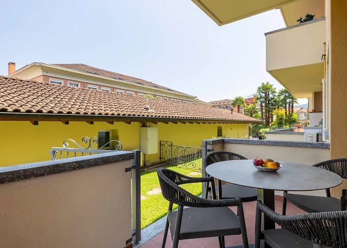 Trilocale In Centro Con Giardino Apartment