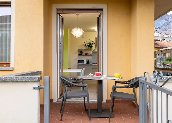 Trilocale In Centro Con Giardino Apartment Baveno